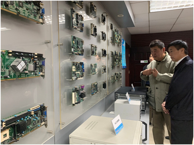 市領導深入企業開展掛點服務，協調解決網絡技術研發難題